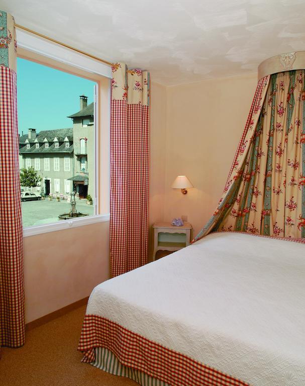 Hotel Le Viscos Saint-Savin (Hautes-Pyrenees) Quarto foto